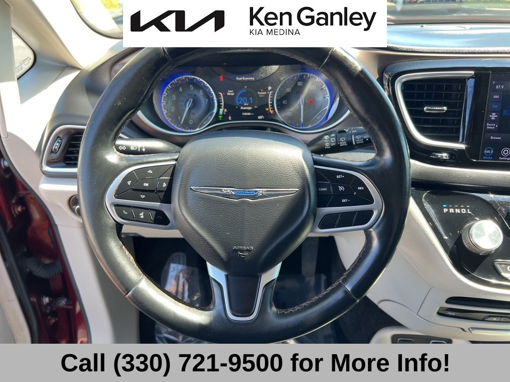 2018 Chrysler Pacifica Touring Plus photo 29