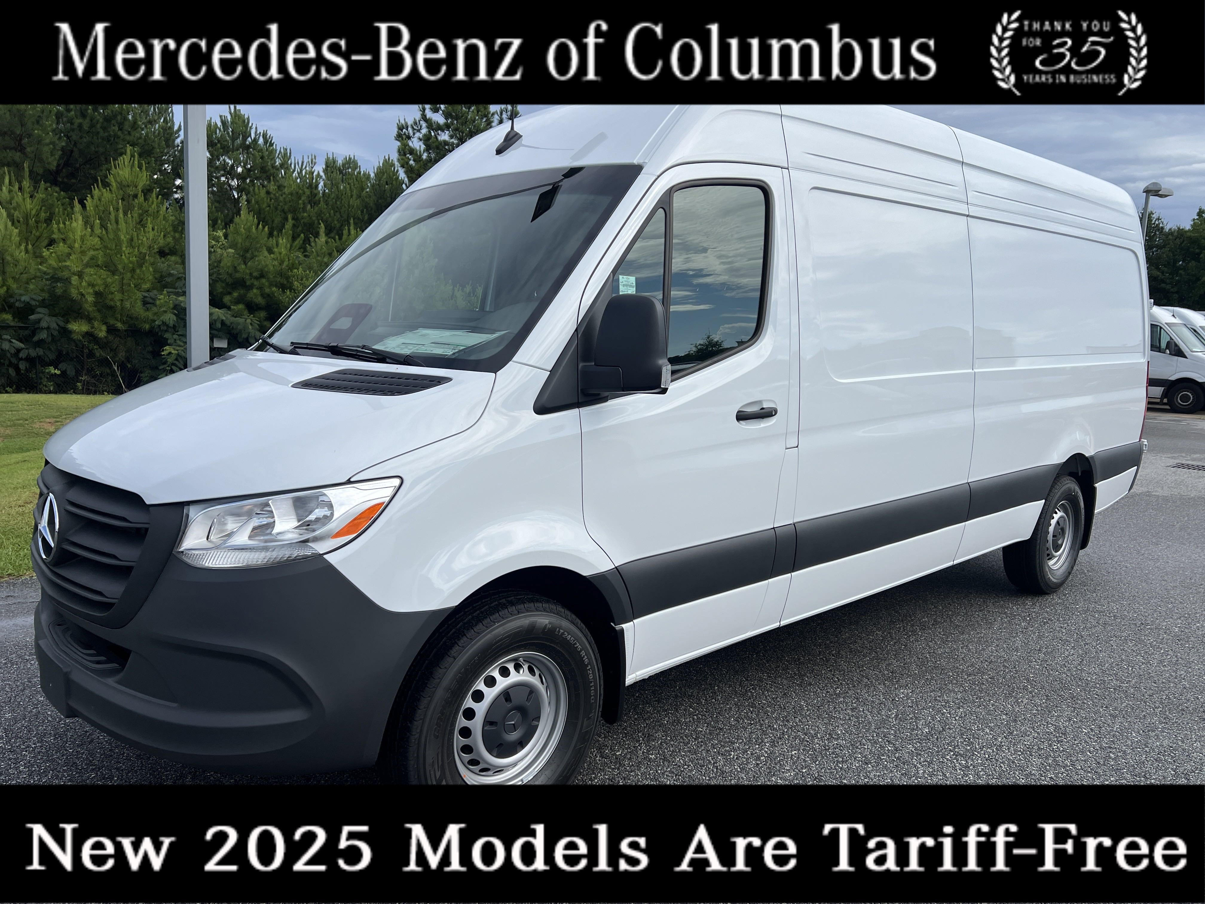 2025 Mercedes-Benz Sprinter Cargo Van Base's photo