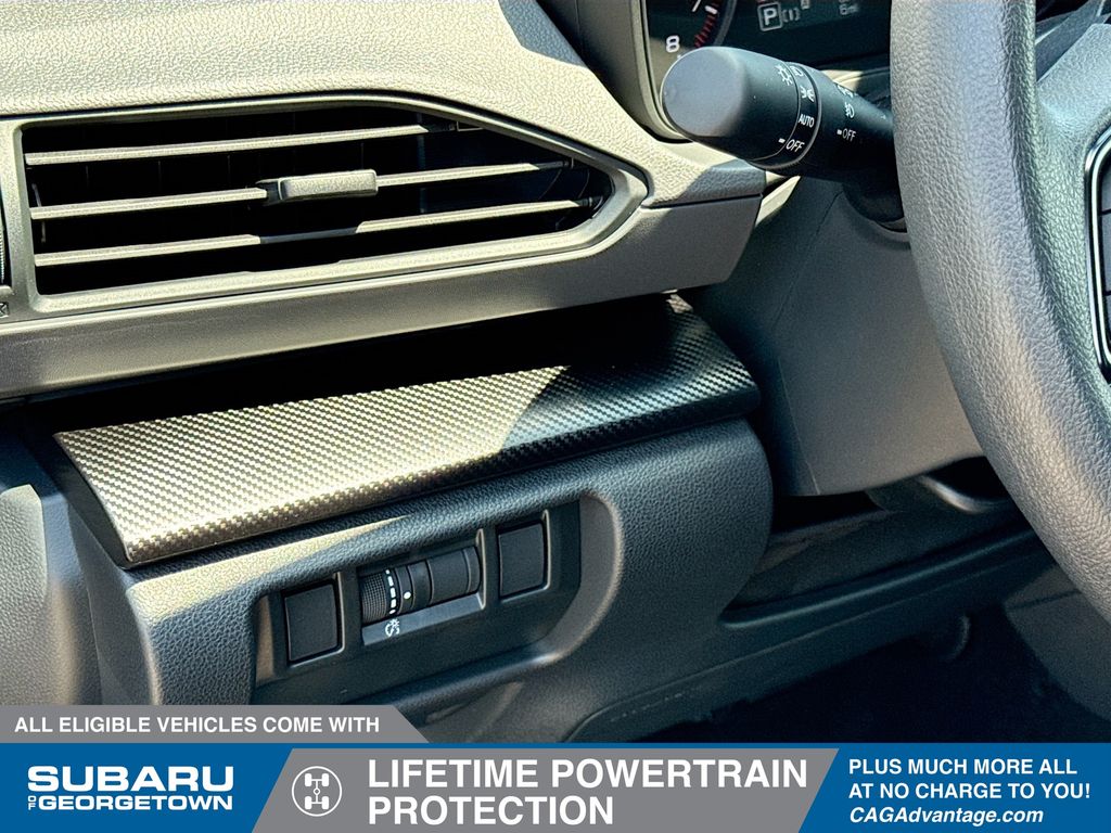 2025 Subaru Crosstrek Premium photo 8