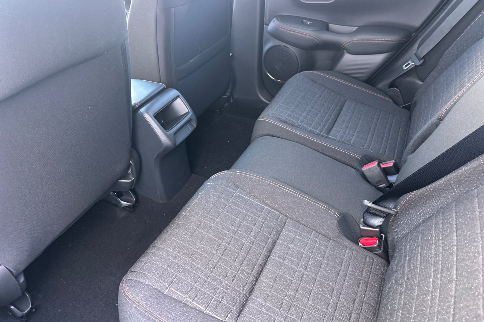 2026 Honda HR-V Sport photo 9