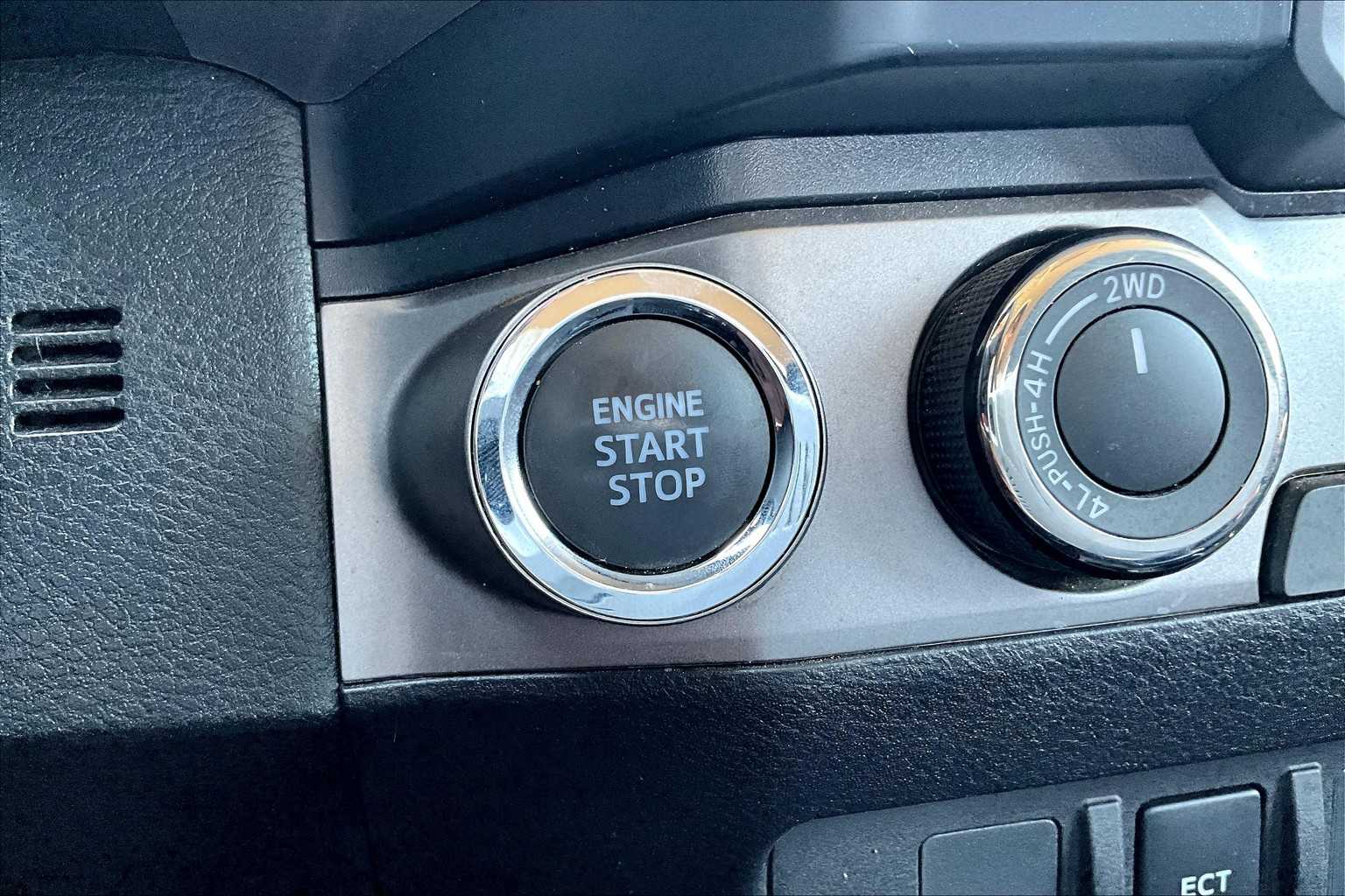2023 Toyota Tacoma SR5 photo 62