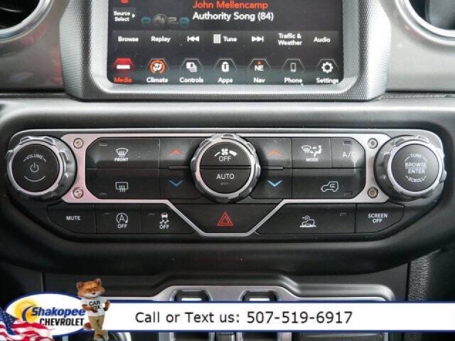 2023 Jeep Gladiator Overland photo 13