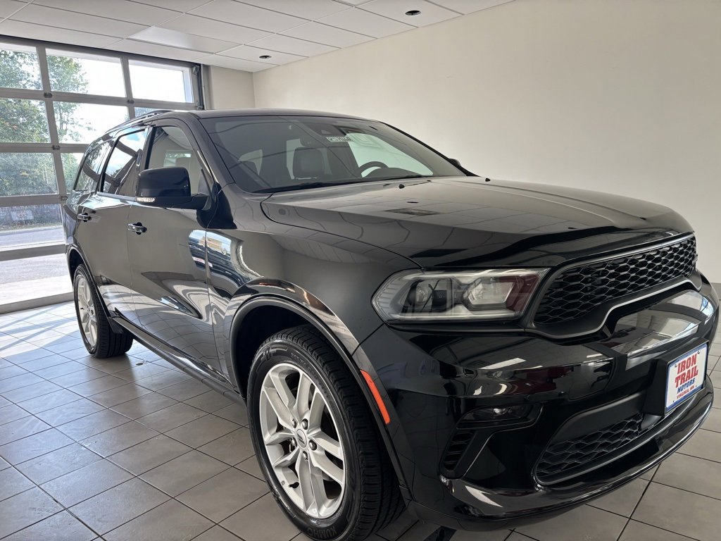 2023 Dodge Durango GT Plus photo 2