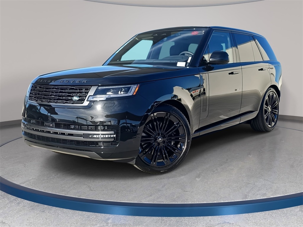 2025 Land Rover Range Rover SE's photo