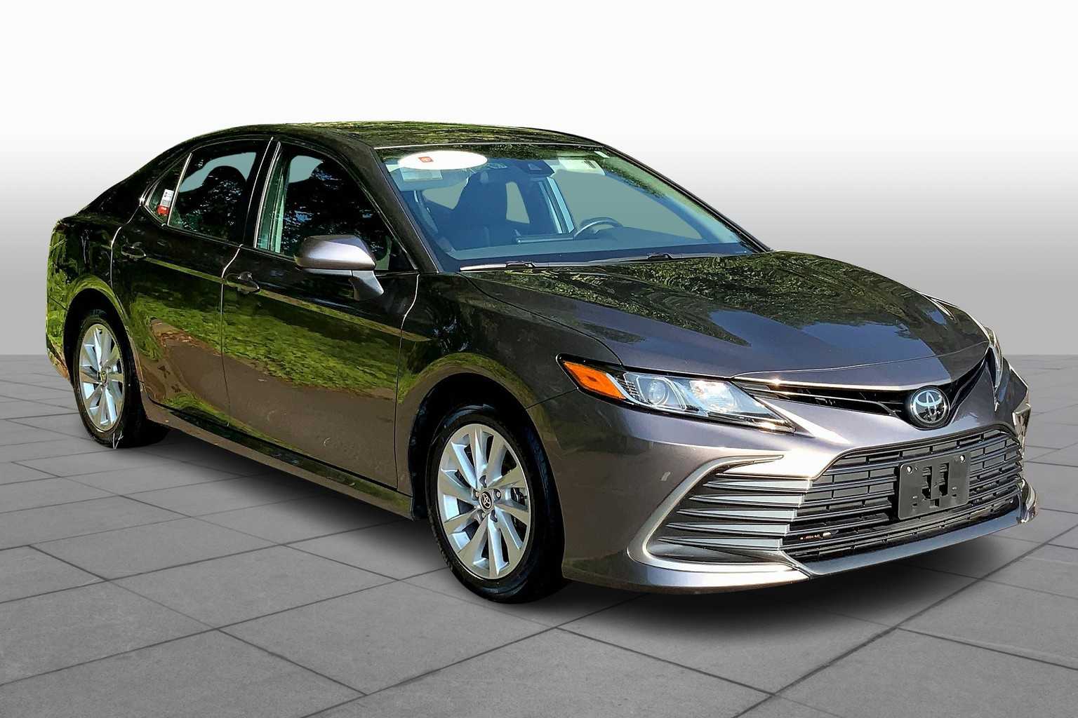 2024 Toyota Camry LE photo 2