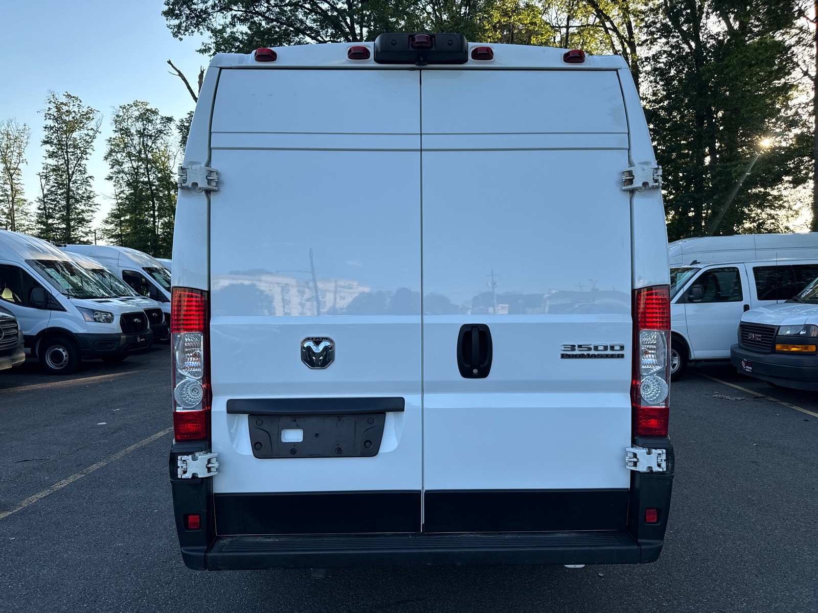 2023 Ram 3500 photo 6