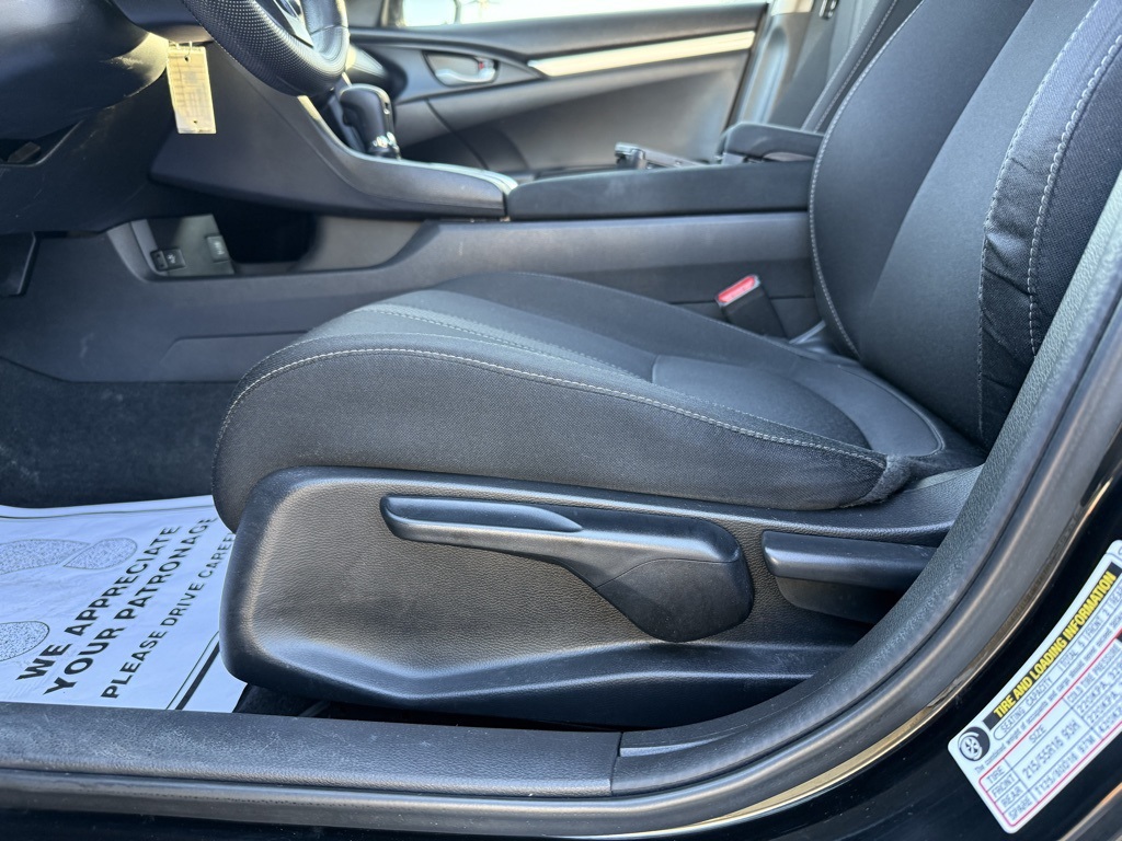 2019 Honda Civic LX photo 19