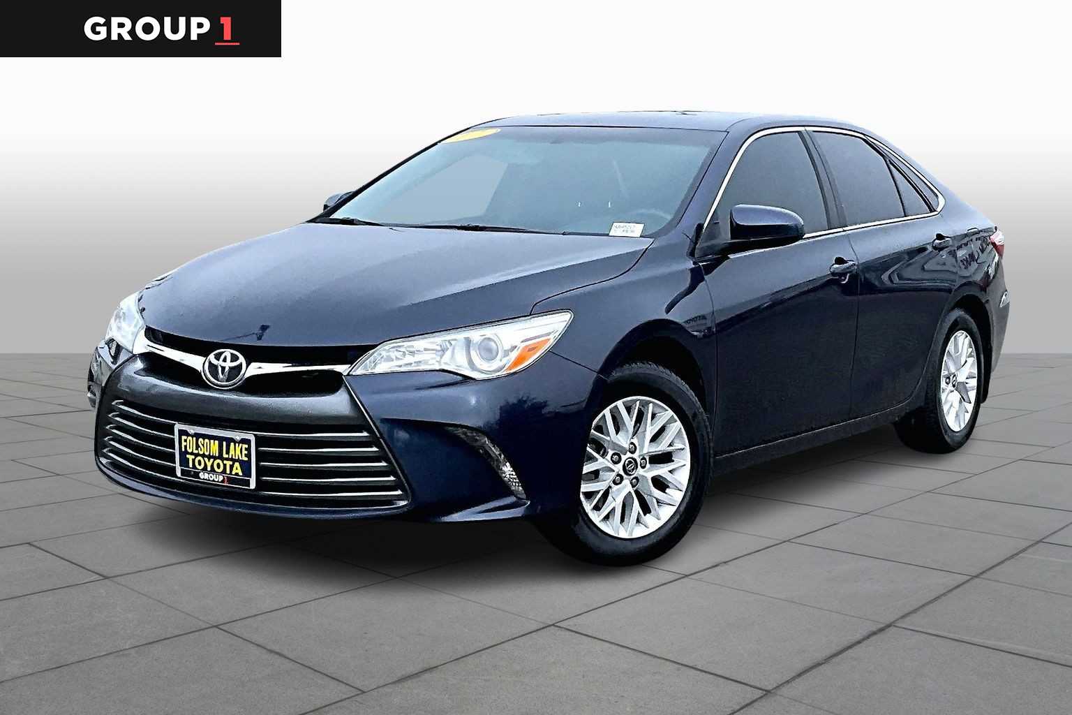 2017 Toyota Camry LE's photo