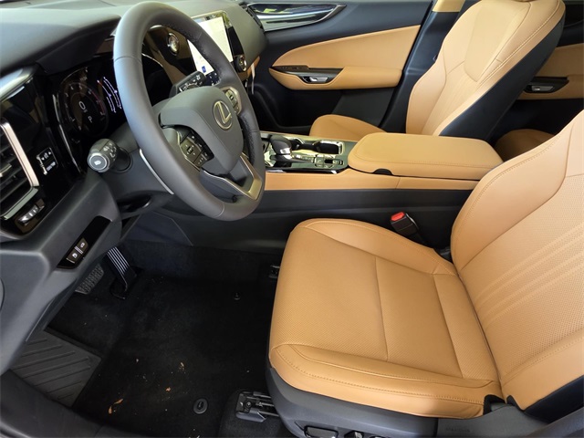 2026 Lexus NX 350 photo 5