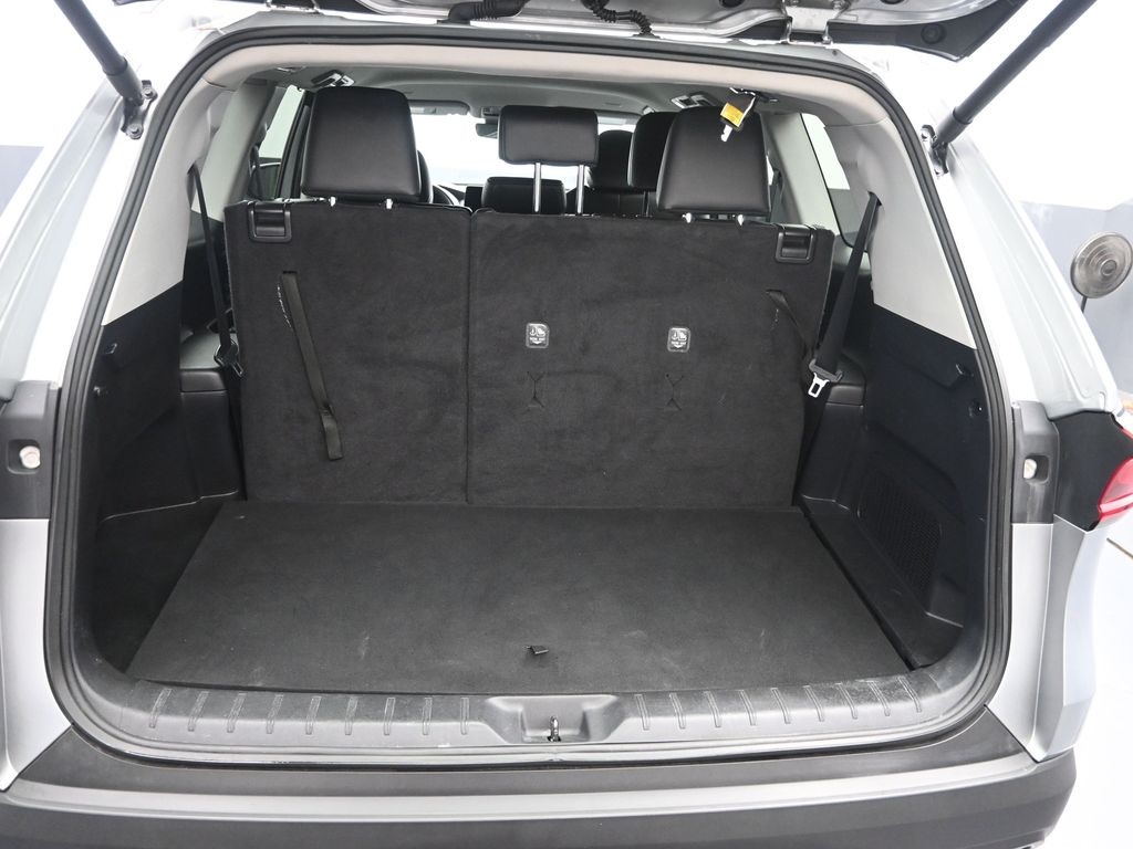 2024 Toyota Grand Highlander XLE photo 6