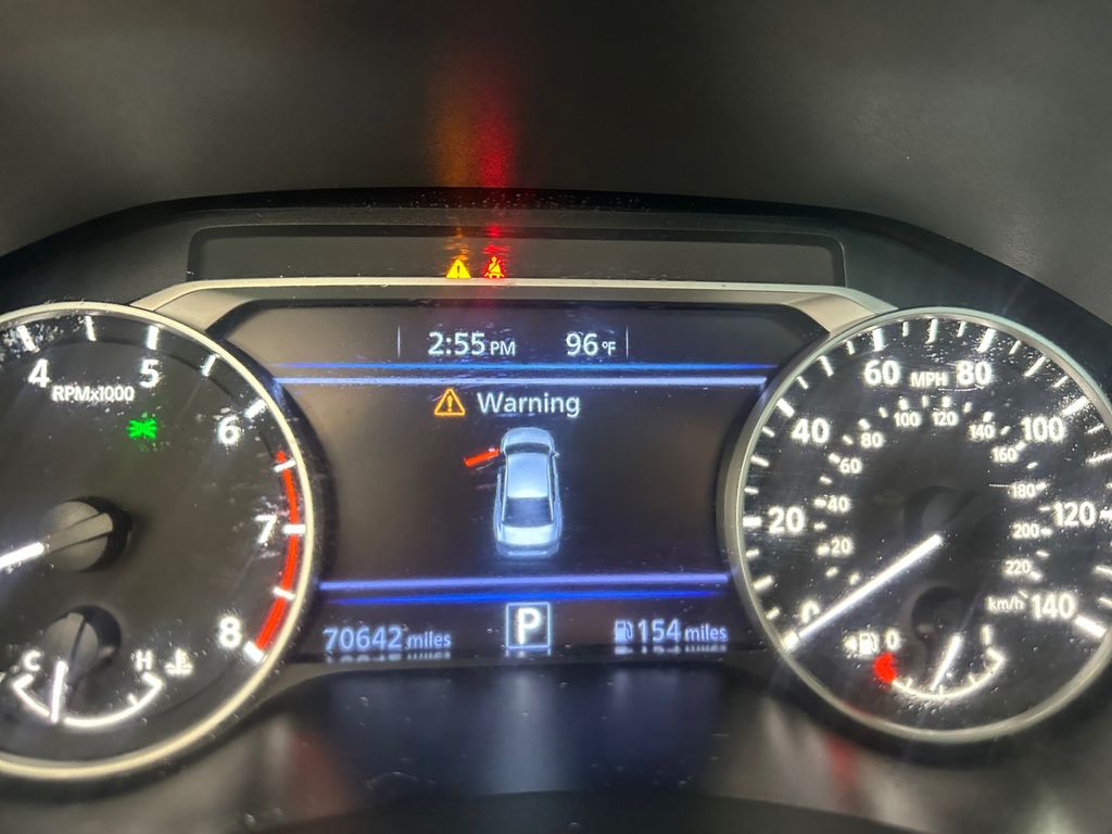 2022 Nissan Altima 2.5 SV photo 9