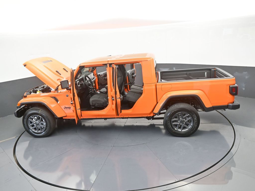 2025 Jeep Gladiator Sport S photo 51