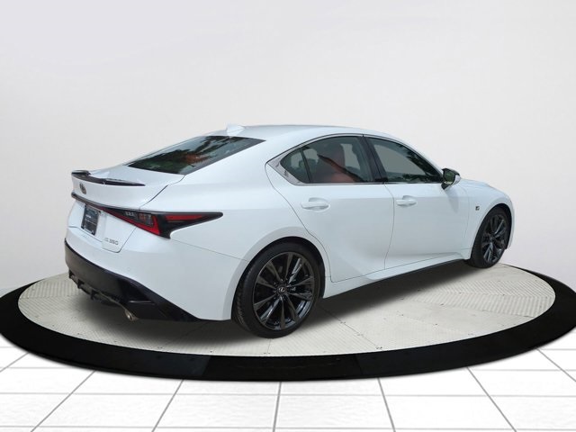 2024 Lexus IS 350 F SPORT photo 4