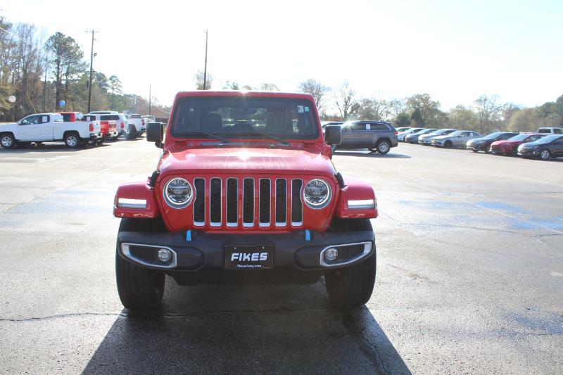 2022 Jeep Wrangler 4xe Unlimited Sahara photo 2