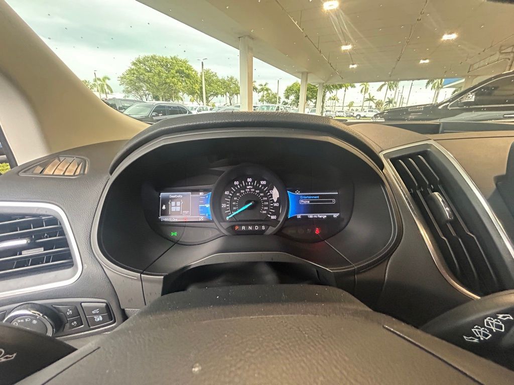 2024 Ford Edge Titanium photo 32