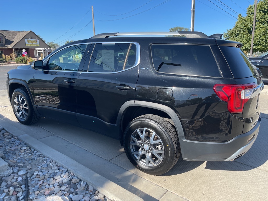 2023 Gmc Acadia SLT photo 3