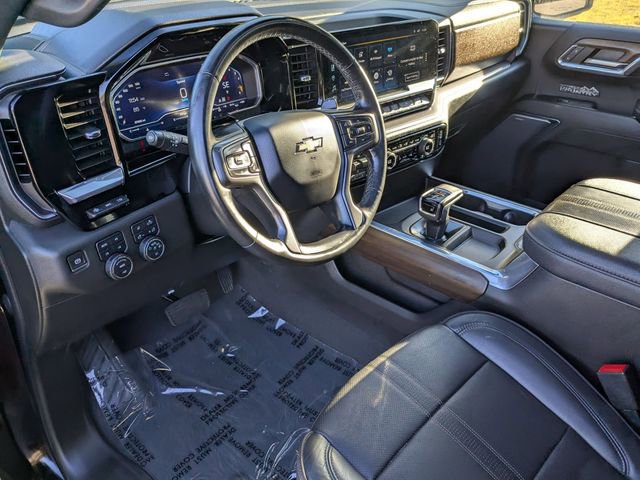 2023 Chevrolet Silverado 1500 High Country photo 14