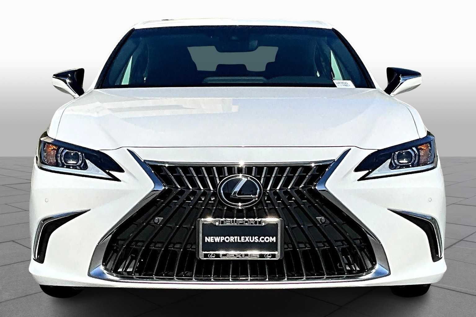 2025 Lexus ES 350 photo 3