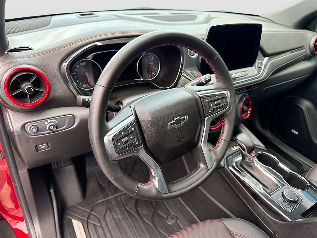 2025 Chevrolet Blazer RS photo 9