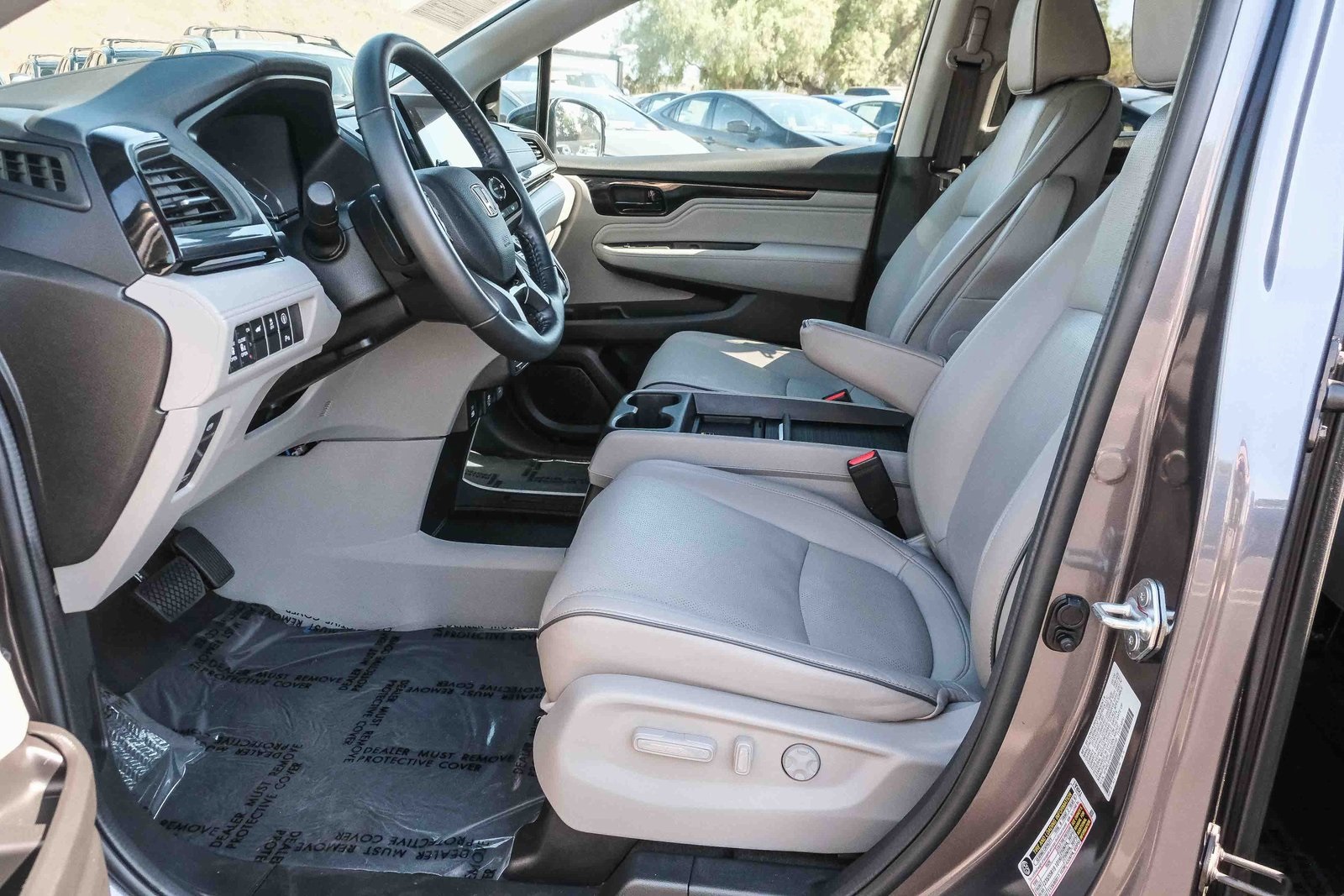2024 Honda Odyssey Elite photo 19
