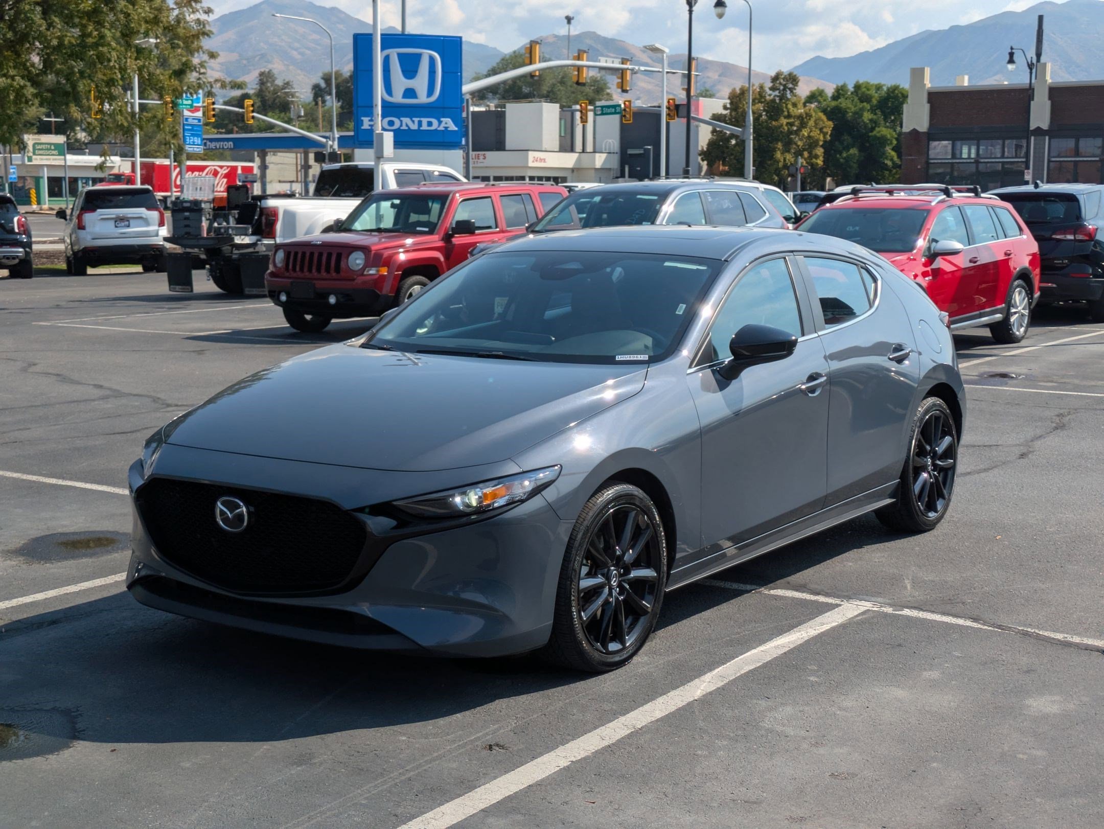 2024 Mazda Mazda3 Hatchback 2.5 s Carbon photo 7