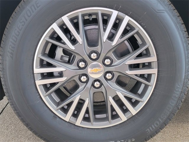 2026 Chevrolet Traverse photo 6