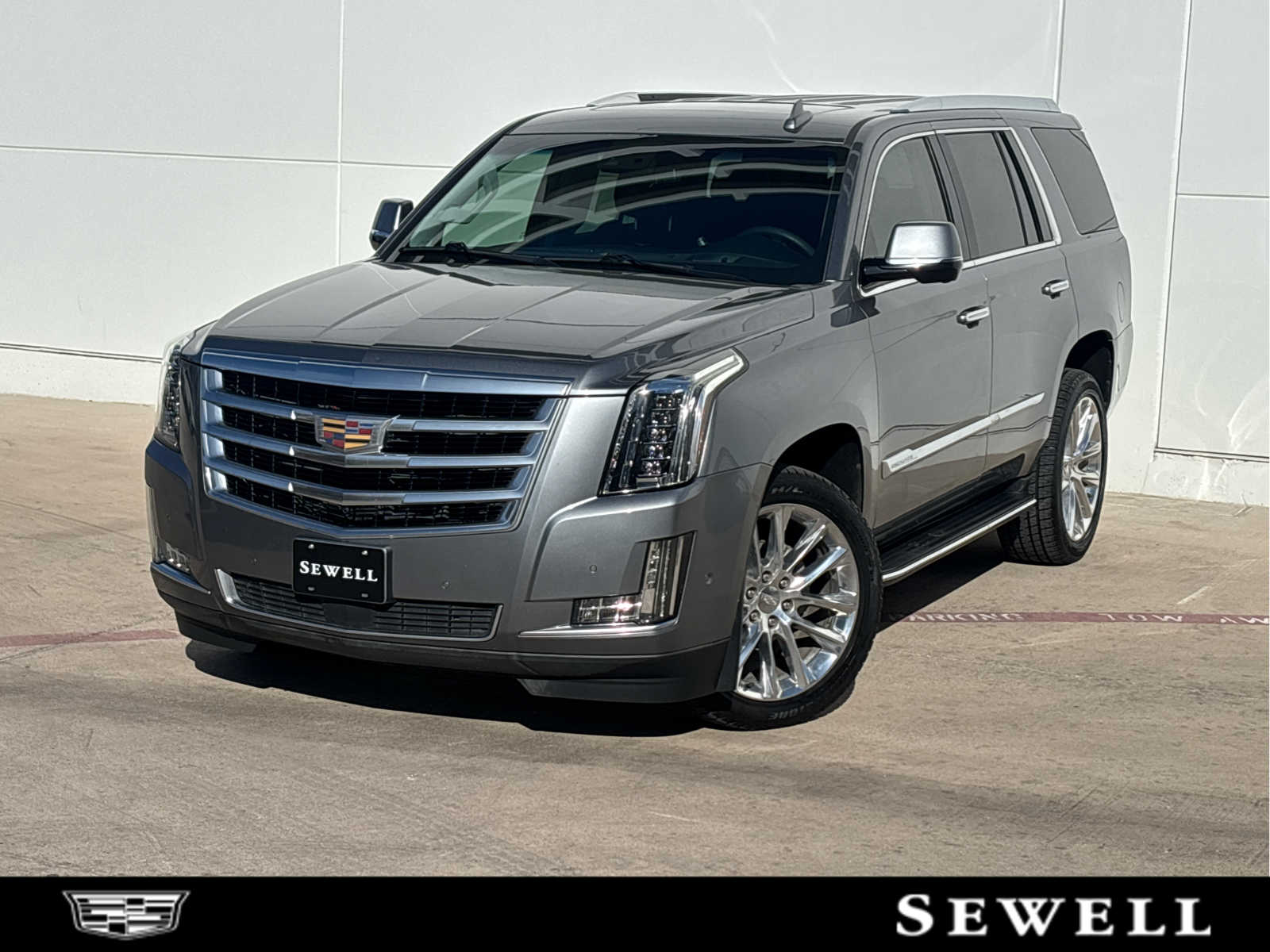 2019 Cadillac Escalade Premium Luxury's photo