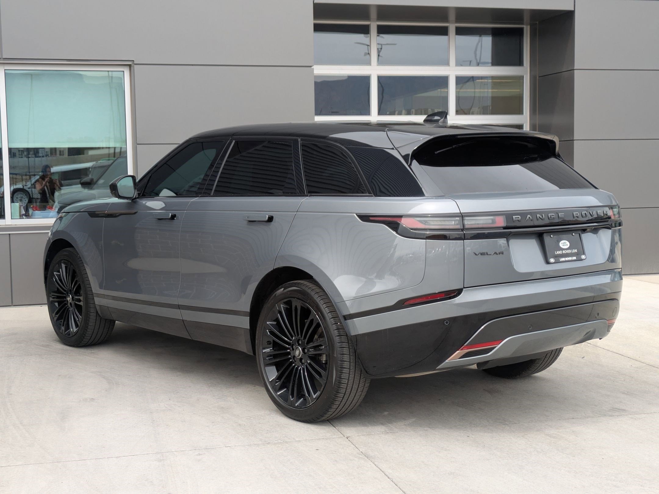 2024 Land Rover Range Rover Velar P400 Dynamic HSE photo 8