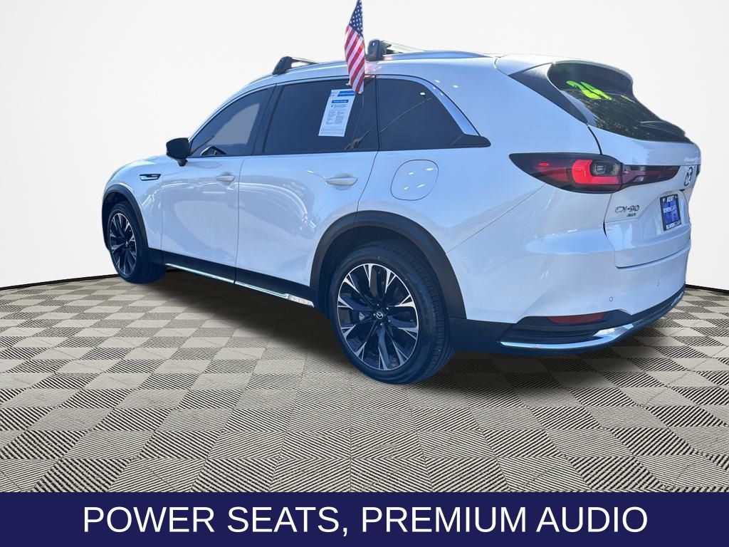 2024 Mazda CX-90 Premium Plus photo 3