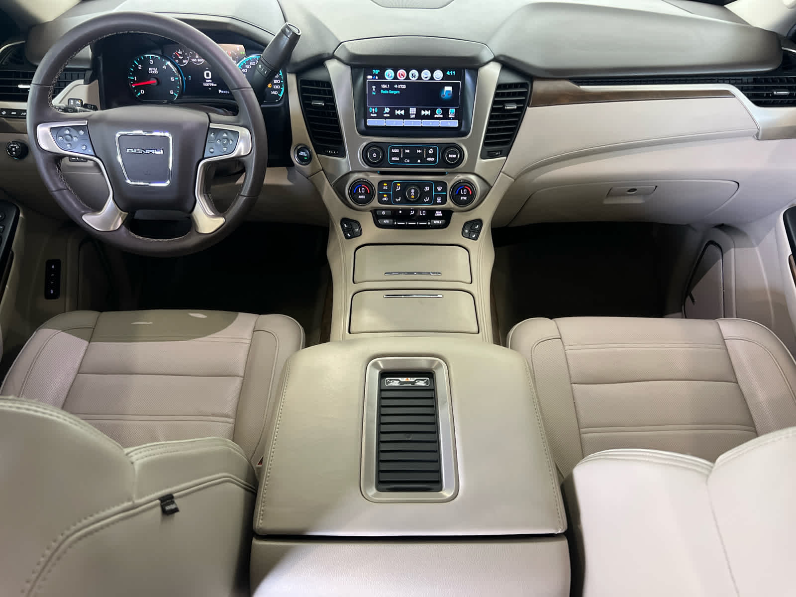 2018 Gmc Yukon XL Denali photo 13
