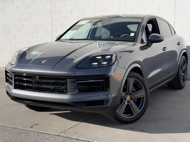 2024 Porsche Cayenne Coup Base's photo