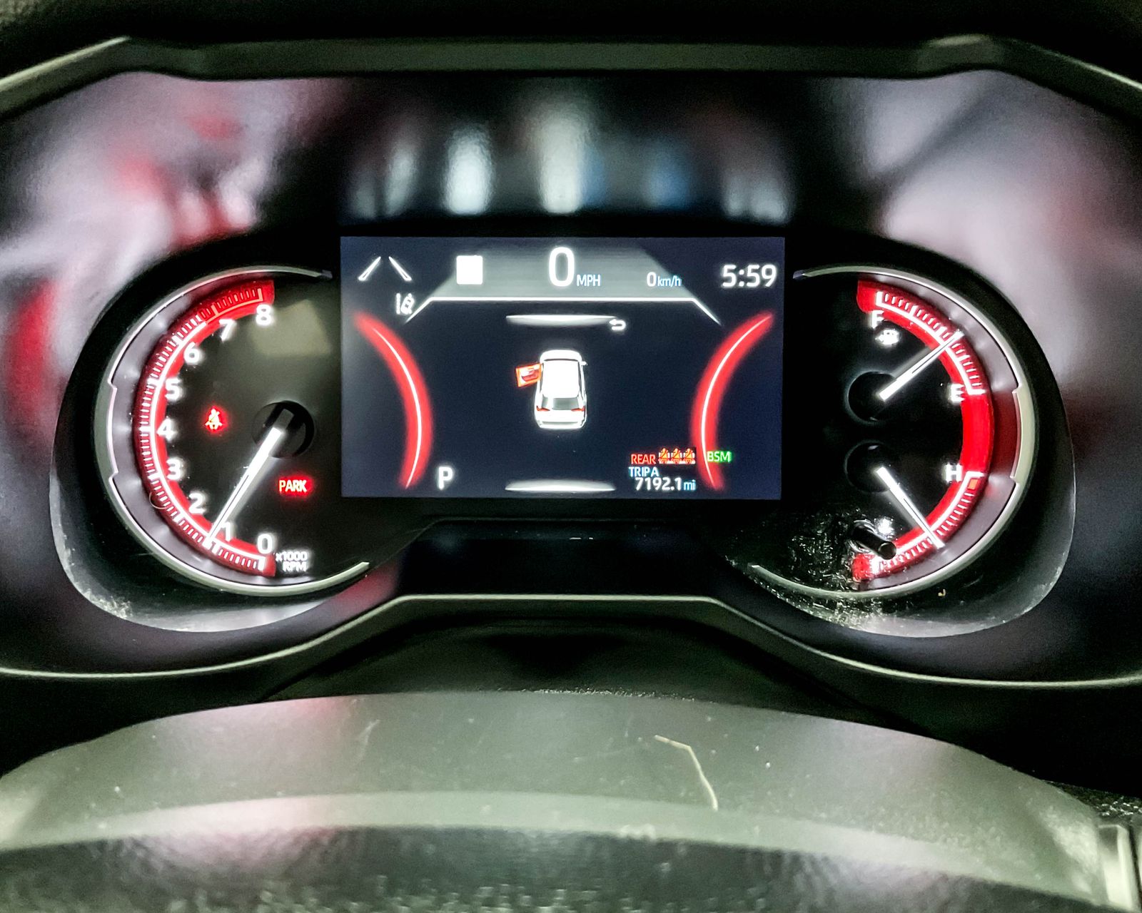 2024 Toyota RAV4 XLE photo 11