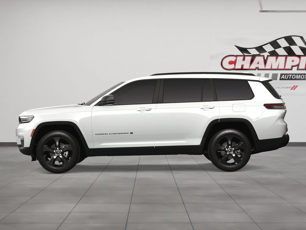 2025 Jeep Grand Cherokee Limited photo 3