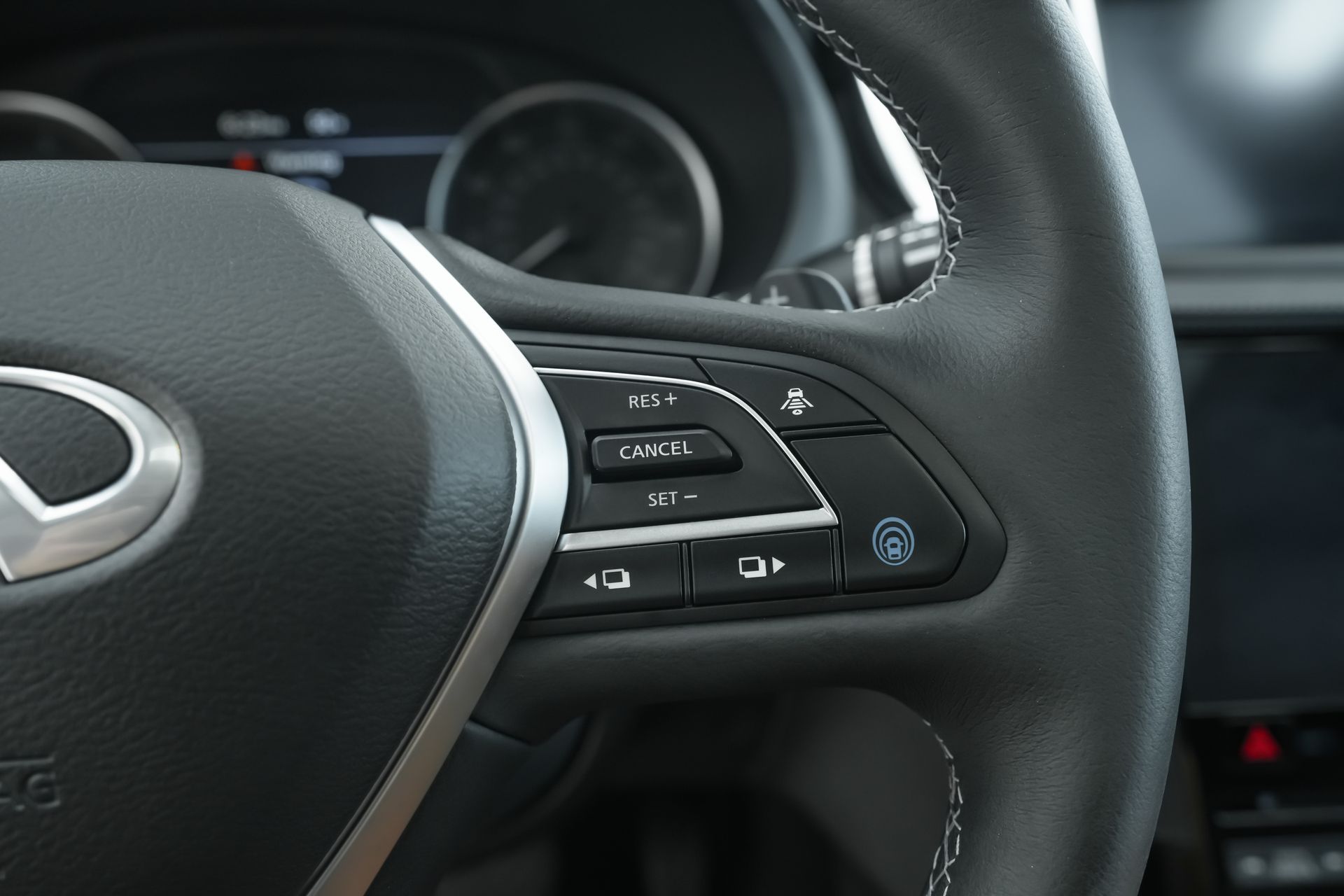 2025 Infiniti QX55 Luxe photo 15