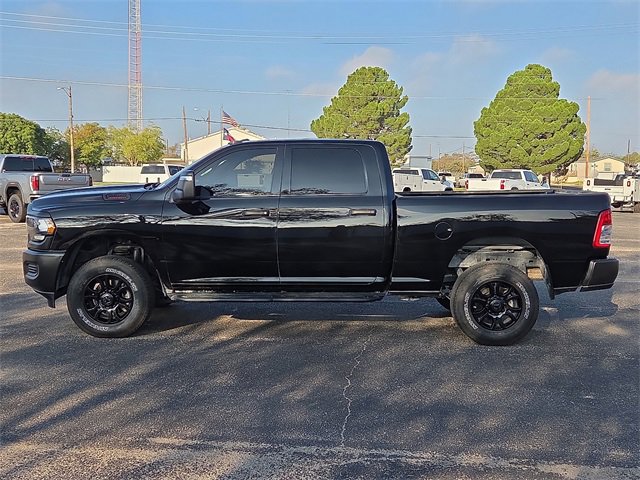3C6UR5CJ6RG306838