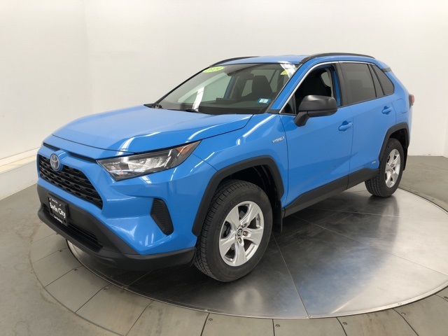2019 Toyota RAV4 Hybrid LE photo 3
