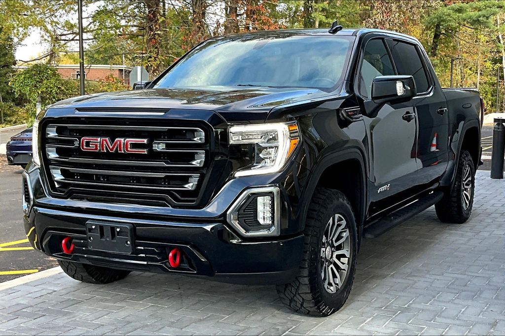 2021 GMC Sierra 1500 AT4's photo