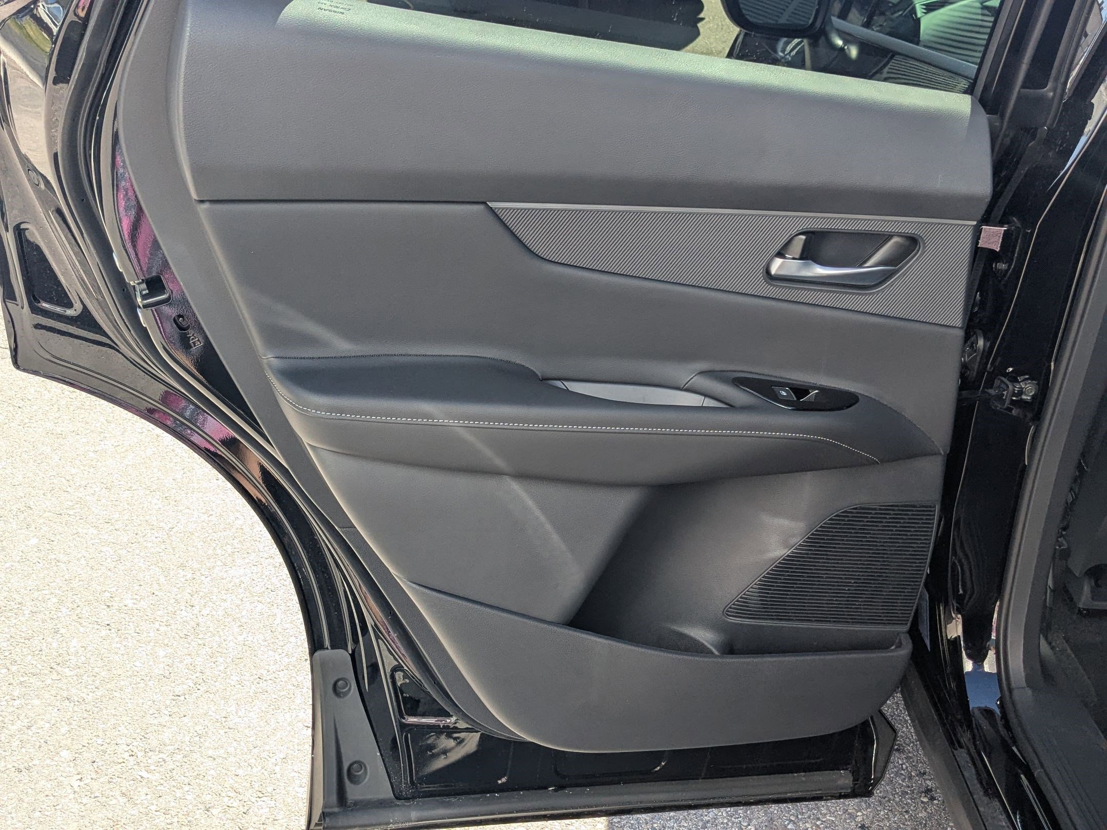 2025 Nissan Murano SV photo 17