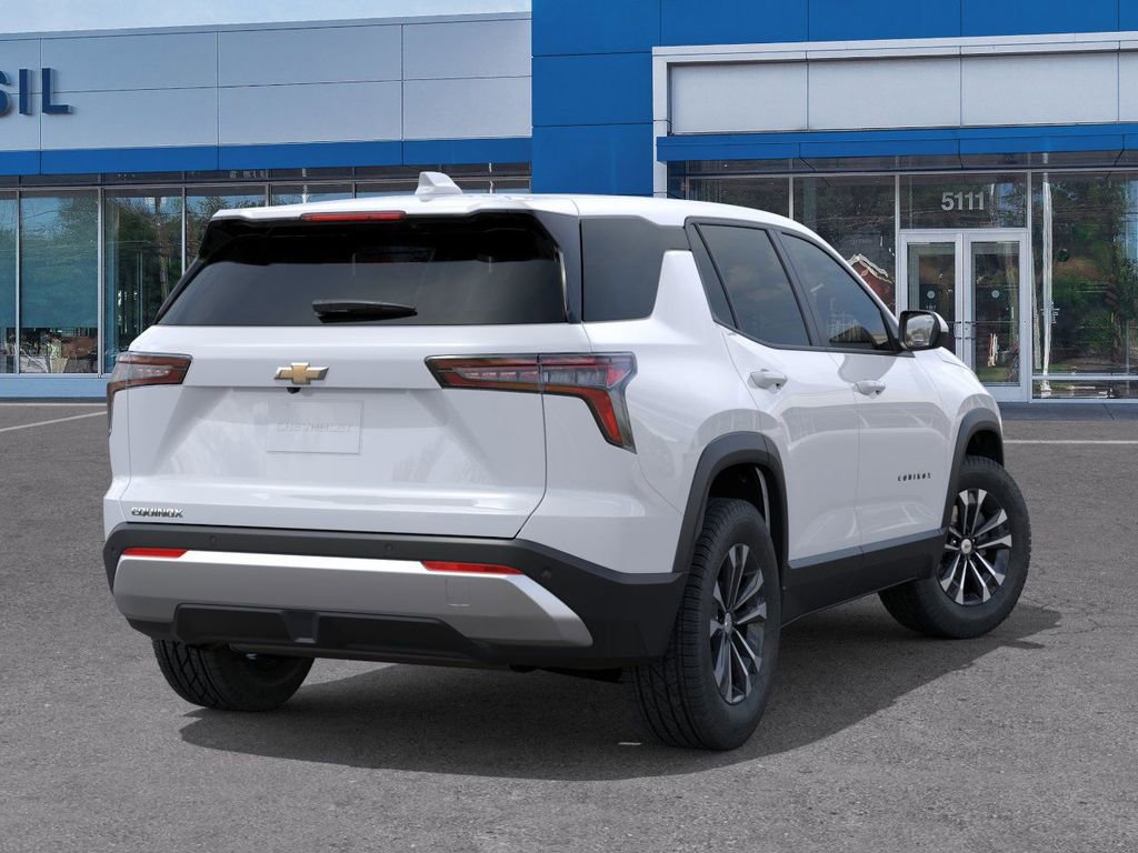2026 Chevrolet Equinox LT photo 2
