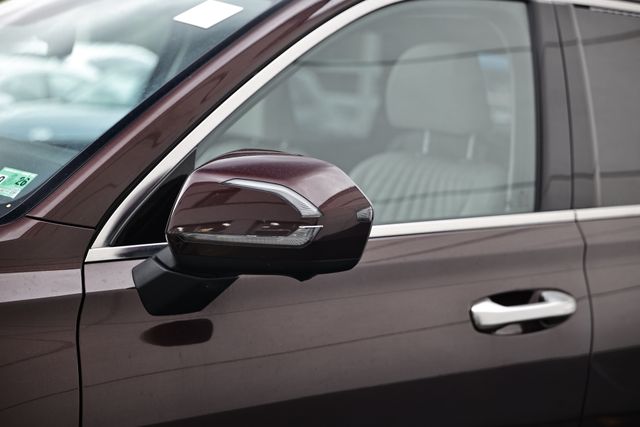 2024 Hyundai Palisade Limited photo 11