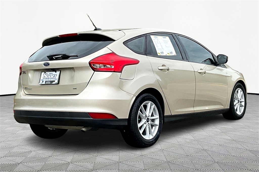 Used 2018 Ford Focus SE with VIN 1FADP3K24JL259478 for sale in Kansas City