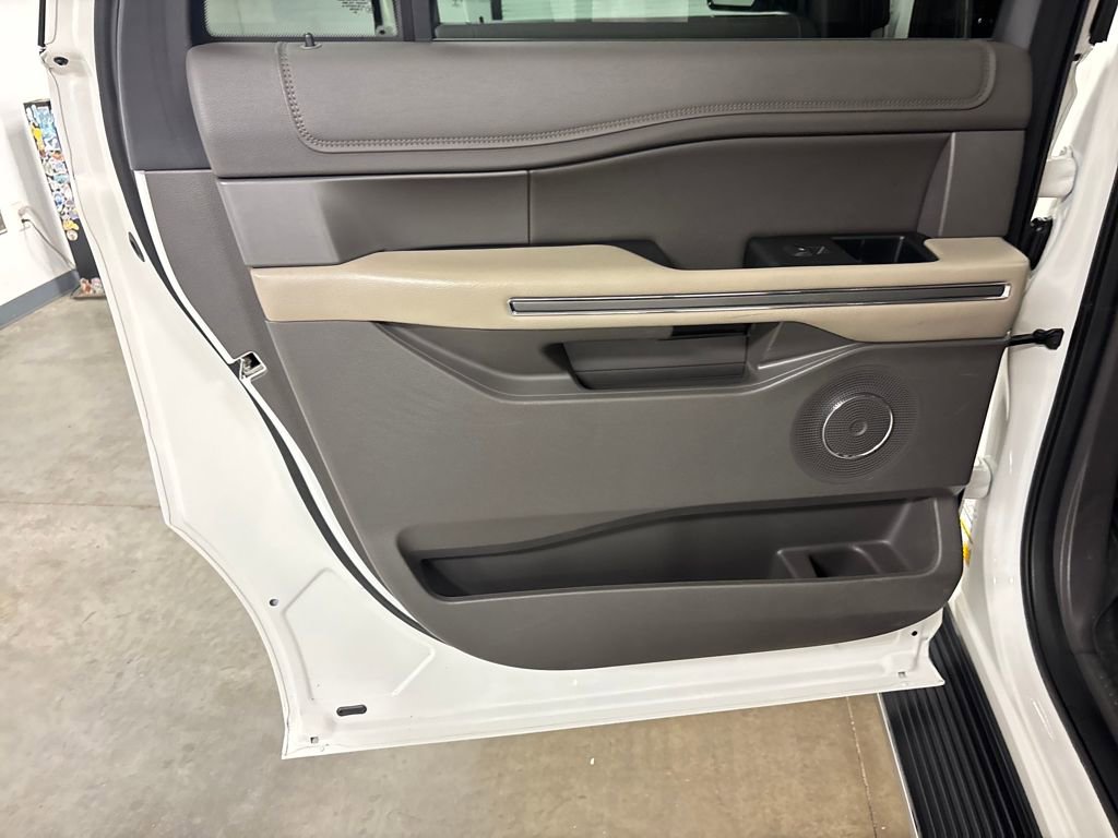 2021 Ford Expedition XLT MAX photo 43