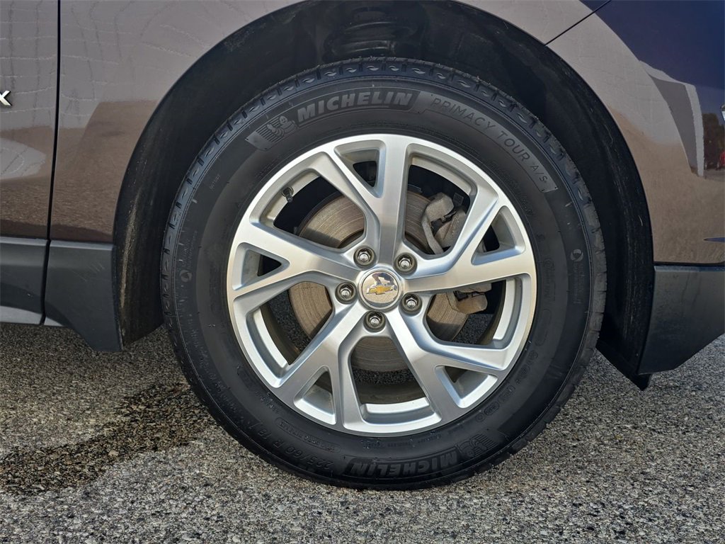 2020 Chevrolet Equinox LT photo 33