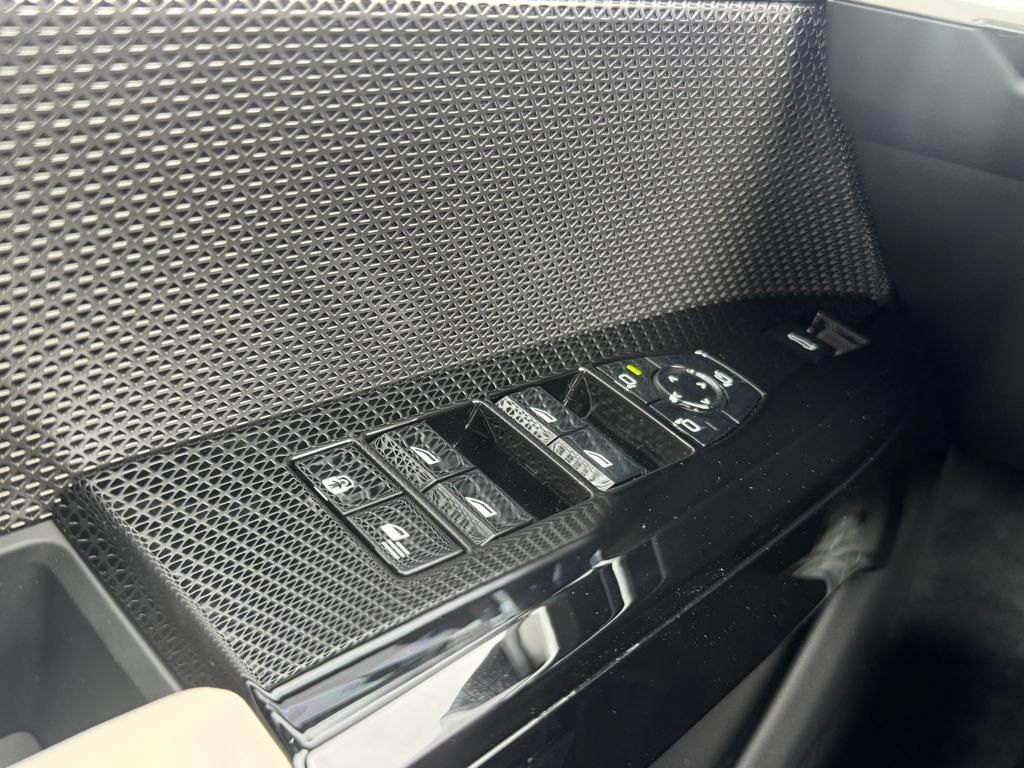 2025 Bmw 740i photo 21