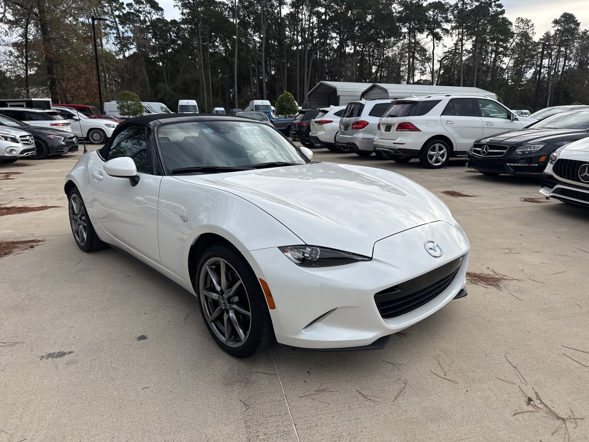 2021 Mazda MX-5 Miata Grand Touring's photo
