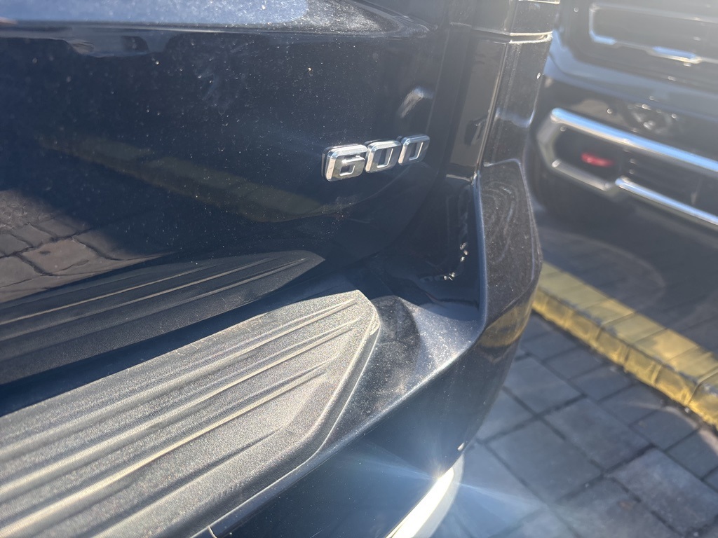 2021 Cadillac Escalade ESV Premium Luxury photo 3