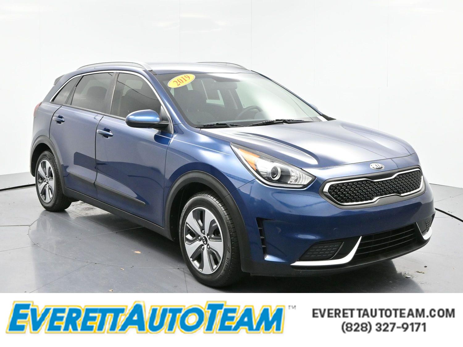 2019 Kia Niro LX's photo