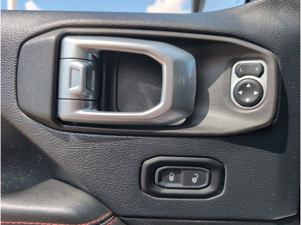 2019 Jeep Wrangler Unlimited Rubicon photo 22