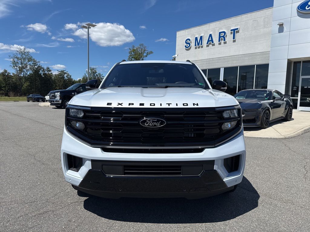 2025 Ford Expedition Platinum photo 6