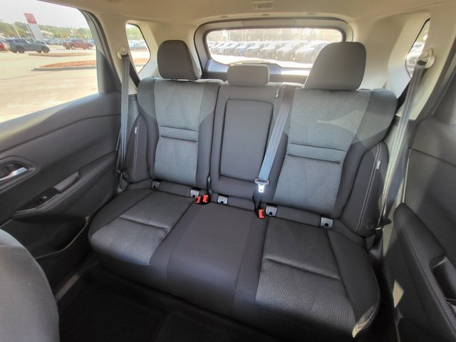 2026 Nissan Rogue SV photo 12